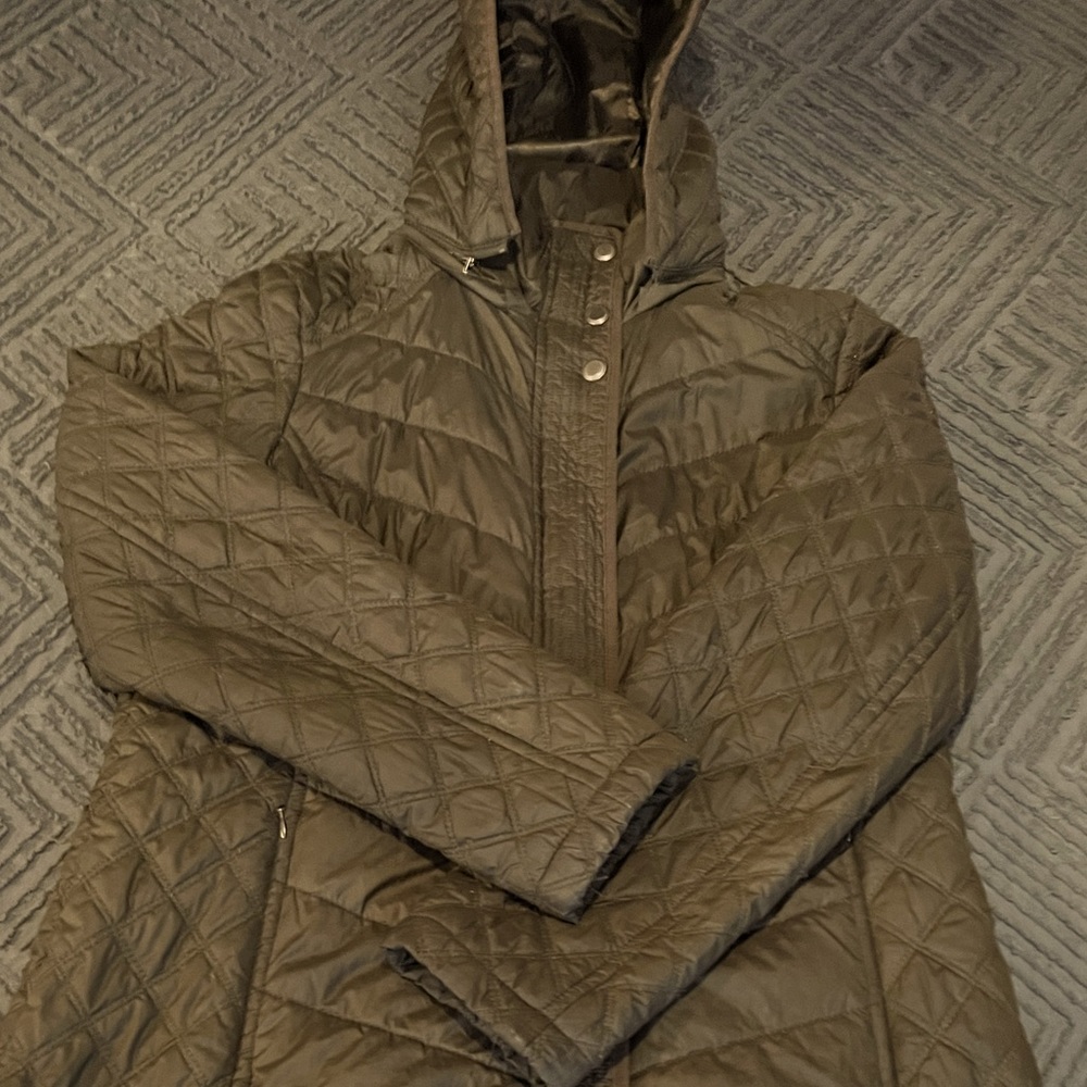 Marc Andrews Down Jacket in Army Green